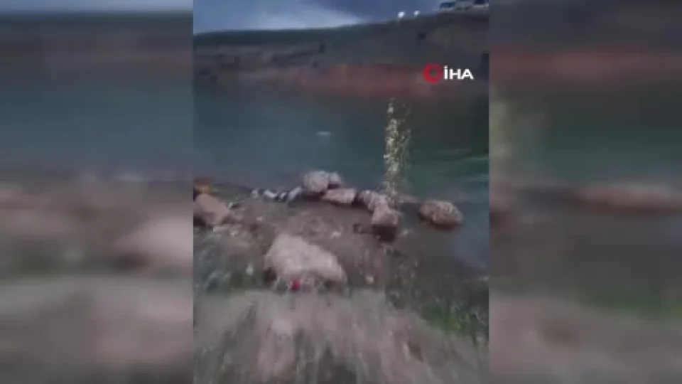 Gece yar�s� cesedi bulunan �ahs�n bo�ulma an� kamerada