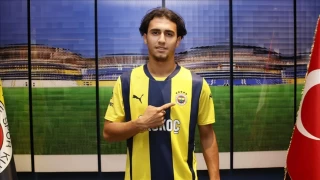 Genç stoper Fenerbahçe'de