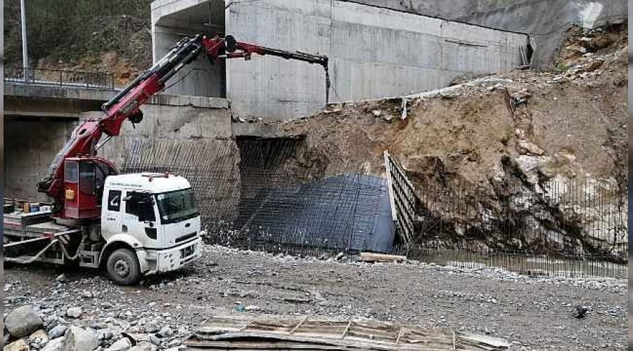 Giresun'da derede can pazar�