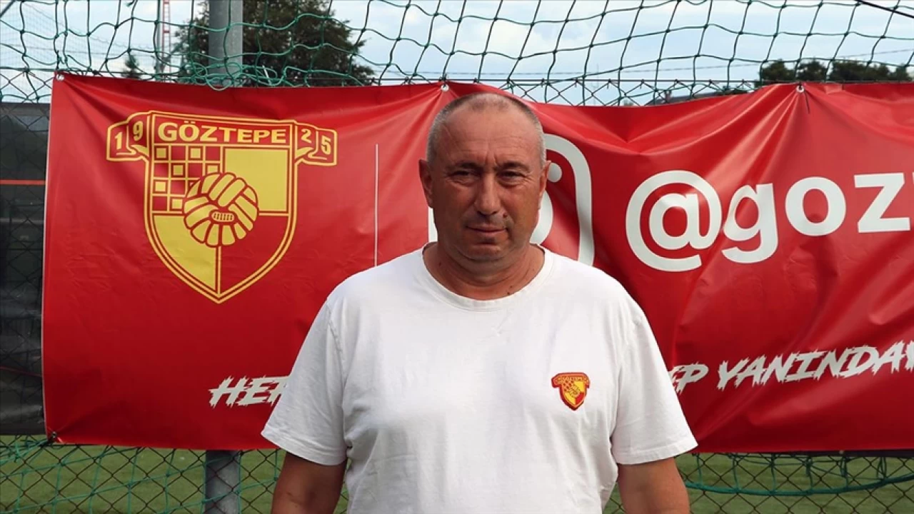 Göztepe'de iki mevki dolmadı