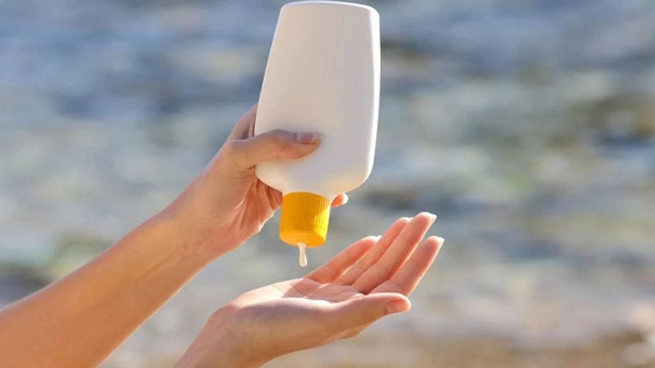 G�ne� kremi se�imine ve kullan�m�na dikkat