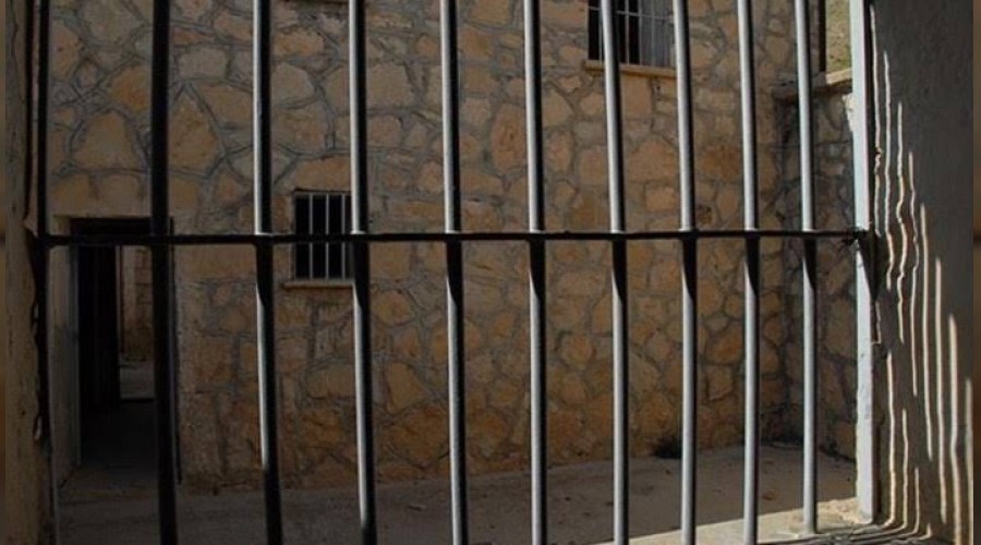Gney Afrikada 69 mahkum firar etti