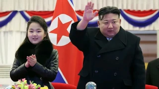 G�ney Kore'de istihbarat, Kuzey Kore lideri Kim'in, k�z�n� "halefi" ilan etme a�amas�na girdi�i y�n�nde