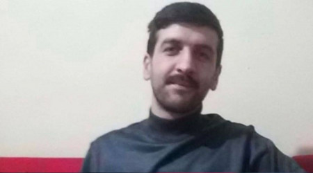 Güngören'de bir işçi yük asansörünün altında kaldı