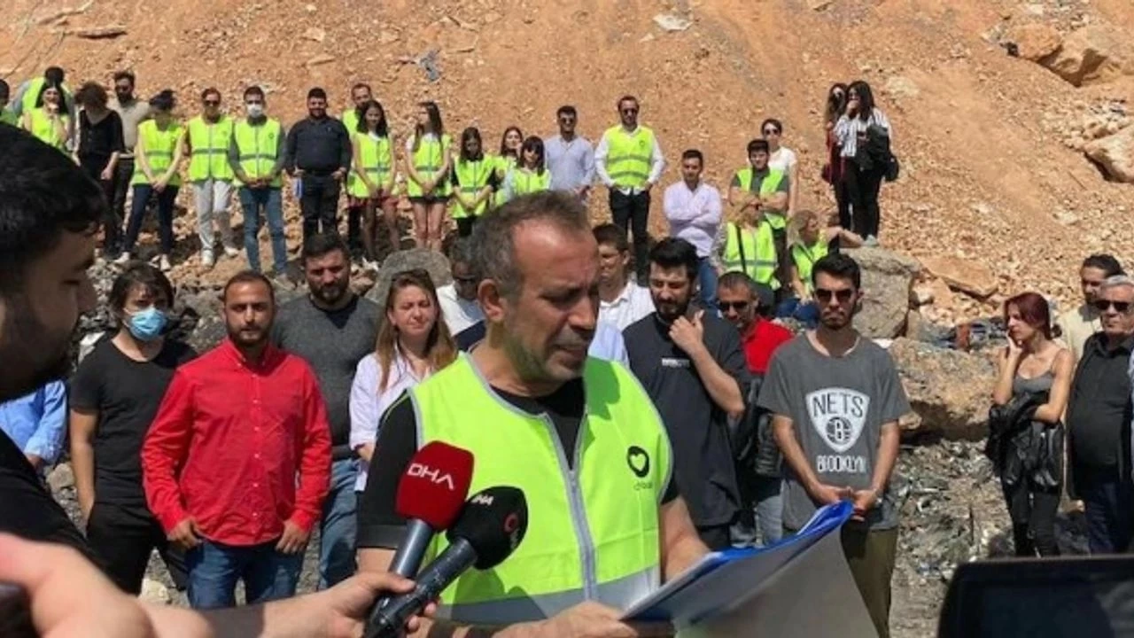 Haluk Levent hastaneye kaldırıldı