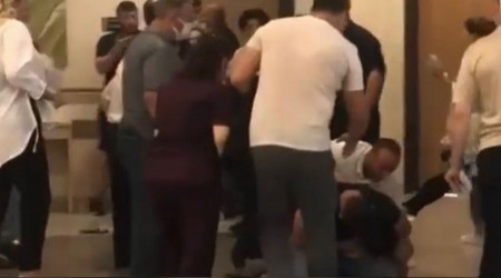Hastanede hastalar arasnda sra kavgas 
