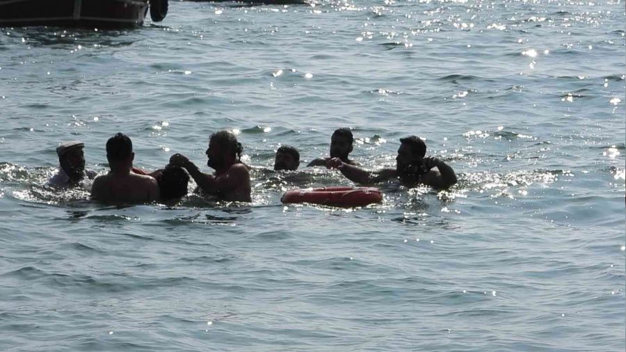 Hatay'da denize giren 15 yaşındaki kız boğularak can verdi