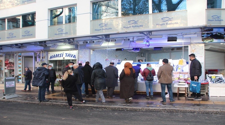 Her ilde aynı manzara