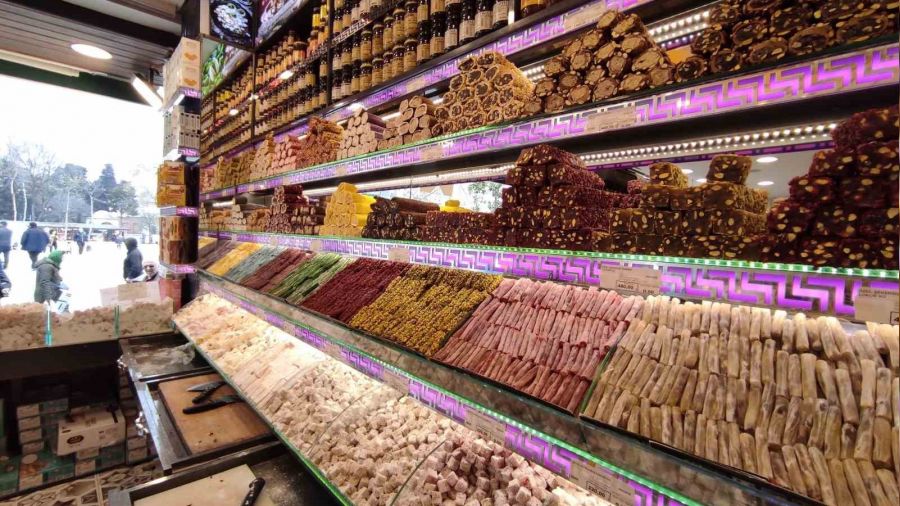 Hurmaya olan talep yerini şekerlemelere bıraktı
