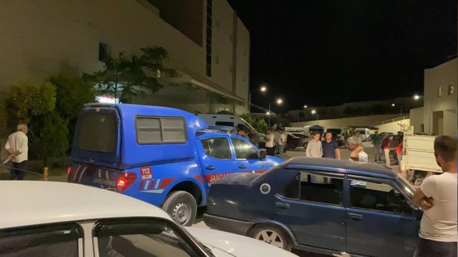 Husumetlisini öldürüp jandarmaya ateş açtı