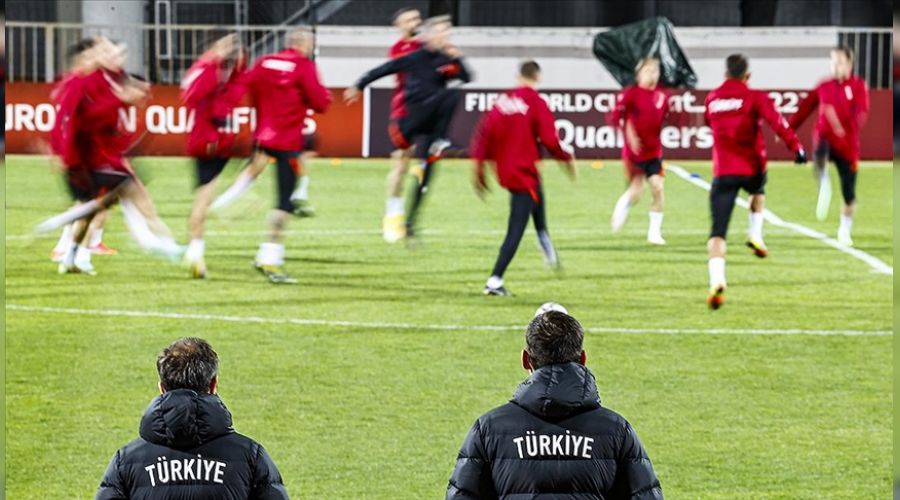 İki kritik maçın hazırlıkları başlıyor