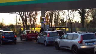 İlk benzin istasyonu Almanya'da açıldı