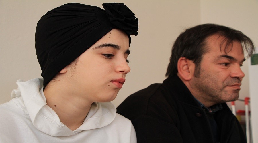 "�mm�nglob�lin G4 hastas� Elaz��l� Ay�e" maddi destek bekliyor  