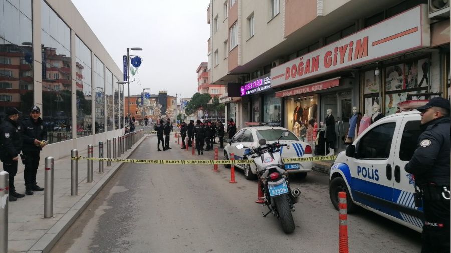 �� yerine gelip �al��ana kur�un ya�d�rd�lar