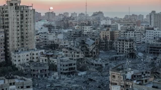 İsrail, Gazze'de Filistinliler için "güvenli" ilan ettiği bölgenin derhal boşaltılmasını istedi