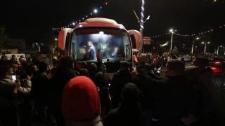 İsrail hapishanelerindeki 30 Filistinli kadın ve çocuk esir serbest bırakıldı