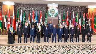 İsrail vahşetine engel olamayan Arap ülkeleri, Gazze'deki ateşkesi memnuniyetle karşıladı
