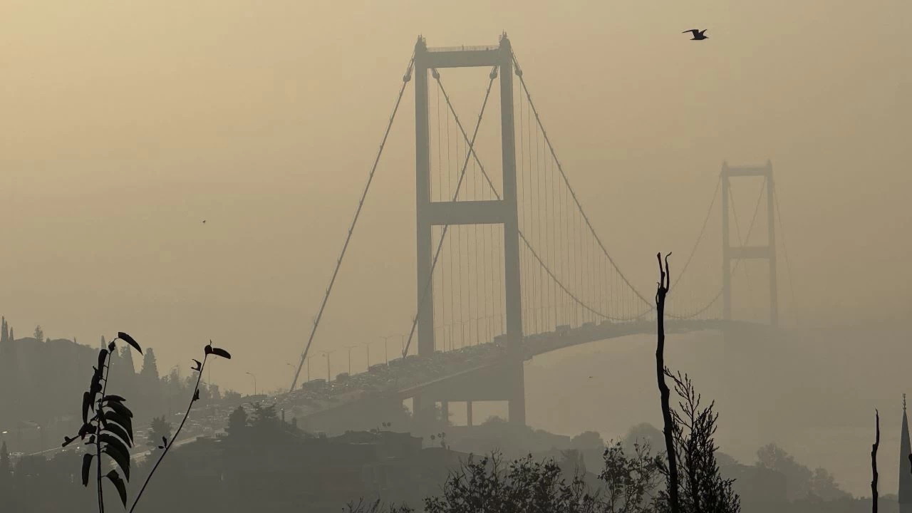 İstanbul'da sis etkili oldu