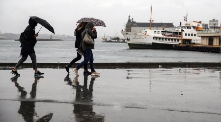 İstanbul'da yağan yağmur sevindirdi