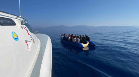 İzmir açıklarında göçmen hareketliliği