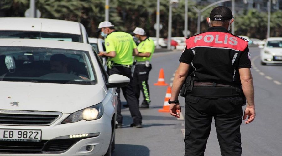İzmir'de 34 milyon liranın üzerinde ceza kesildi
