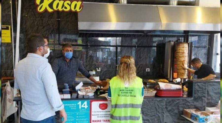 Karantina kurallar�n� ihlal edenler cezaland�r�ld�