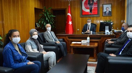 Karasulu rencilerden TBTAK baars