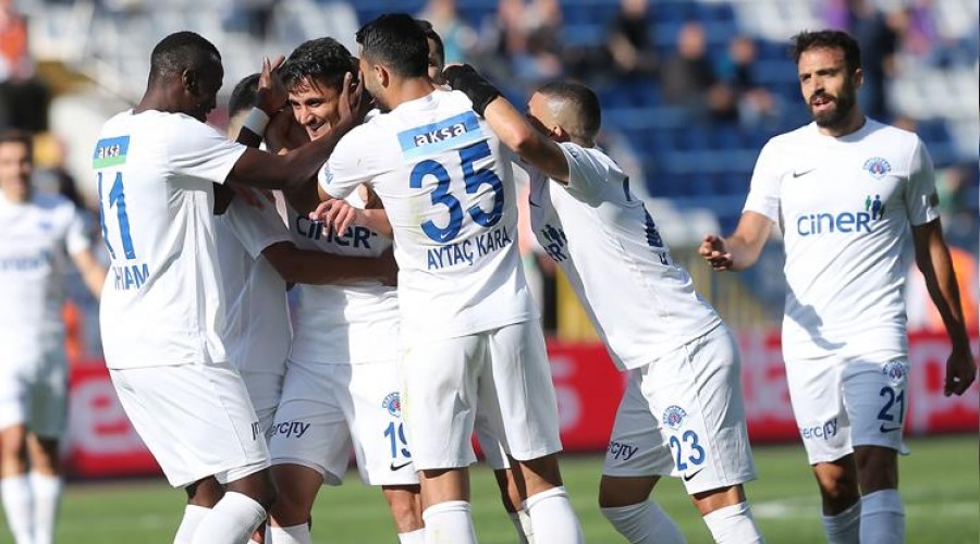 Kasımpaşa zor deplasmanda