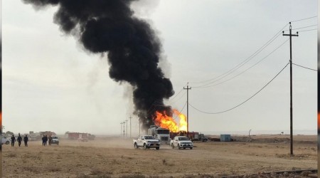 Kerkük'te iki petrol kuyusu beş gündür yanıyor