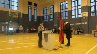 Krgzistan'da halk erken parlamento seimleri iin sandk banda