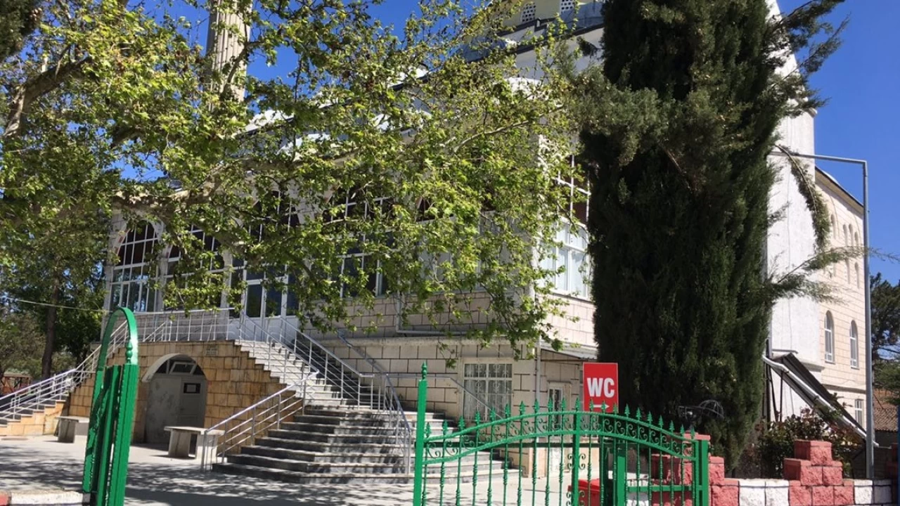 K�rklareli Evrensekiz Camii'nin Ke�fedilmeyi Bekleyen Tarihi ve G�zelli�i
