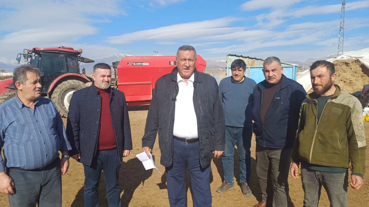 'K�rsala geri d�n���n yolu a��lmal�'