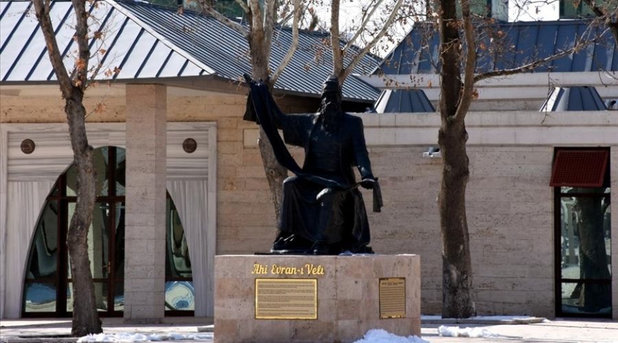 K�r�ehir esnaf� karardan memnun