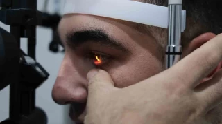 Konjonktivit tedavi edilmezse gözde ömür boyu izler bırakabiliyor