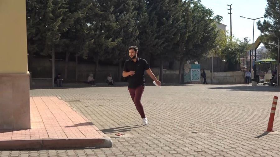 KPSS'ye koşarak yetiştiler