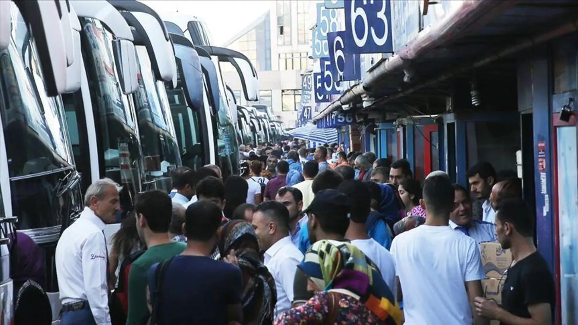 Kurban Bayram�'nda yola ��kacaklar dikkat: Bilet fiyatlar�na zam bekleniyor