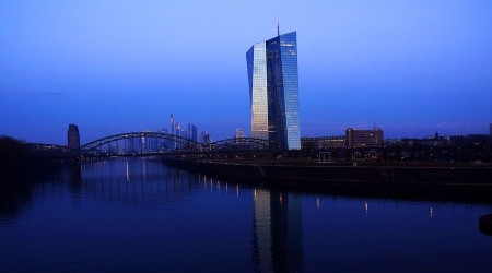 Küresel piyasaların kulağı ECB toplantısında