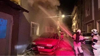 Kütahya'da 3 katlı binada yangın: 1 ölü