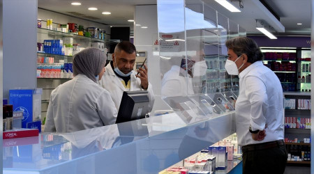 Lübnan'da ilaç da bulunamıyor