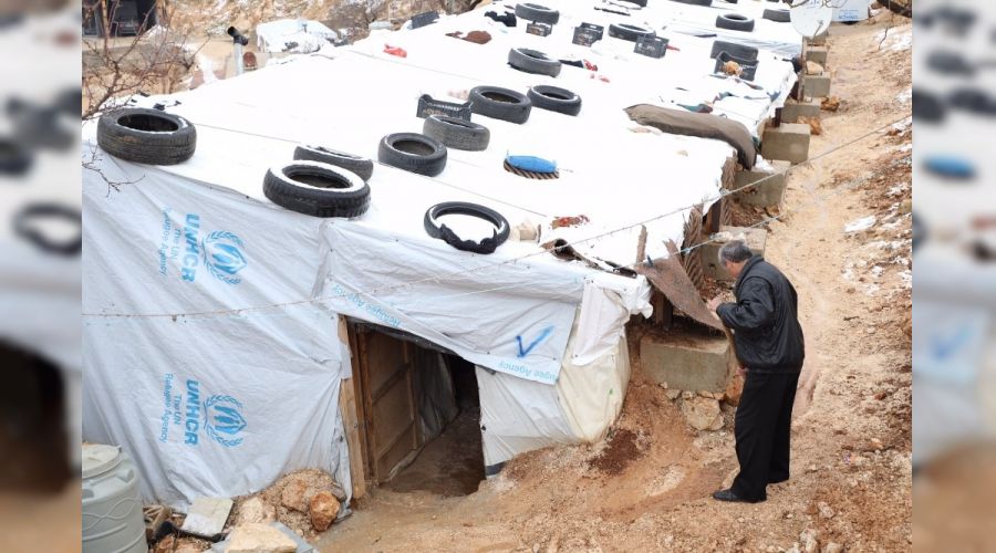 Lübnan'daki Suriyeliler zor koşullarla mücadele ediyor