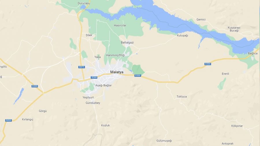 Malatya'da pe� pe�e 3 deprem