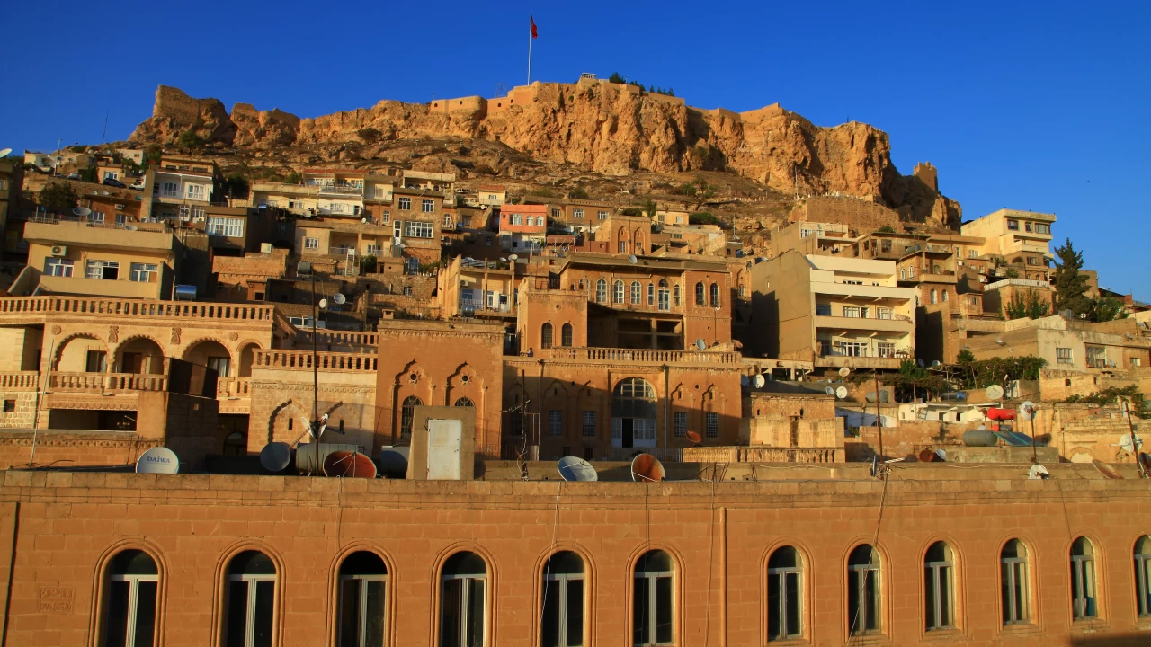 Mardin Kalesi'nin gizemli yükselişi