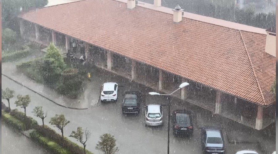 Marmara'da sağanak yağış etkili oldu