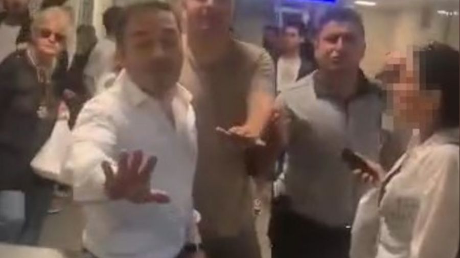 Marmaray'da köpek krizi: Yasak deyince tartışma çıktı