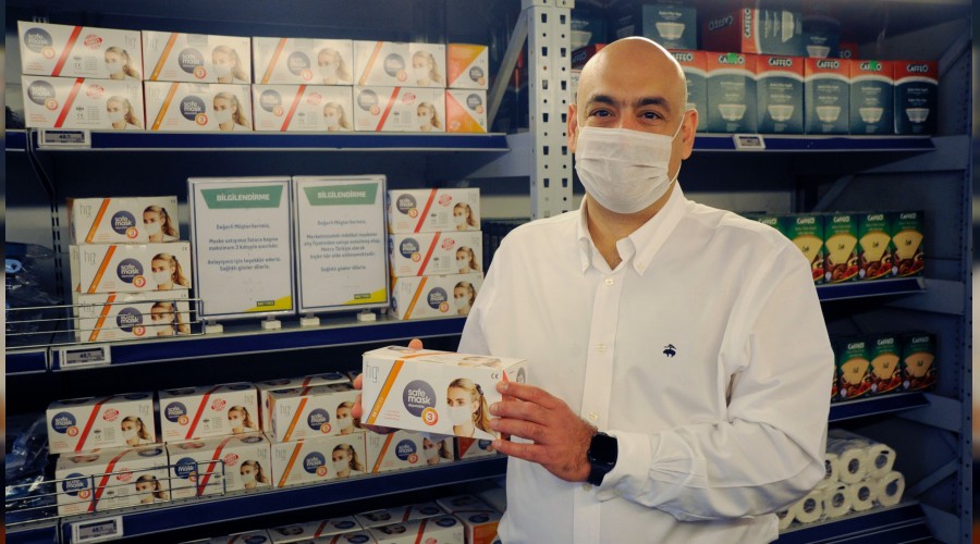 Maske market raflarında