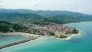 Mavinin ye�ille bulu�tu�u durak: T�rkeli