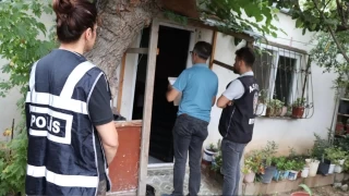 Mersin'de aranan şahıslara eş zamanlı operasyon: 63 gözaltı
