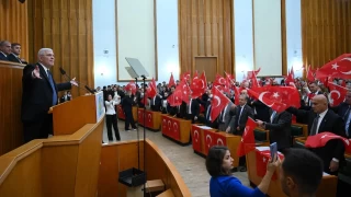 'Meruiyeti fotoraf karelerinde deil, milletin vicdannda arayanlarz'