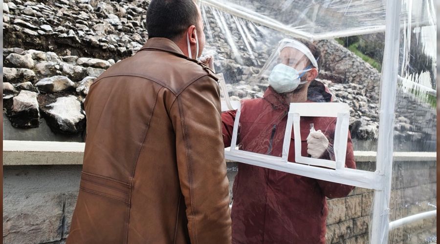 Mobil PCR test arac� ile ��z�m aran�yor