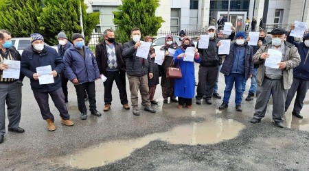 Muhtar, köylüleri icraya verdi